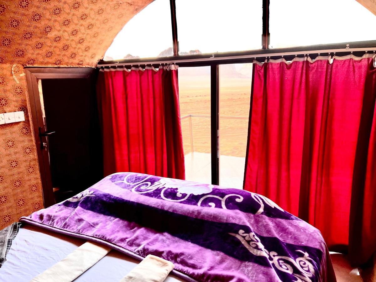Wadi Rum Shooting Stars Camp Exterior photo